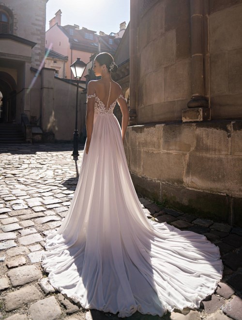 https://www.sposa-lia.com/images/stories/virtuemart/product/423       (3)56.jpg